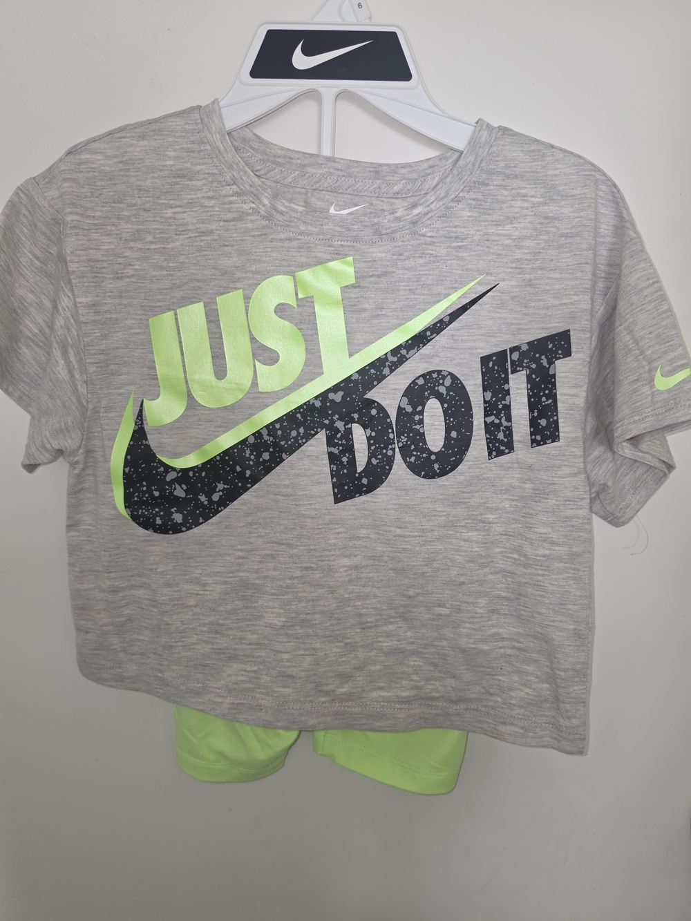 Nike Kids' Gray 'Just Do It' Graphic Tee with Neon Green Accents